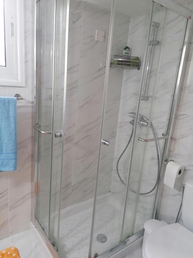 Elenas 1 Bedroom Apartment In Limassol Center מראה חיצוני תמונה
