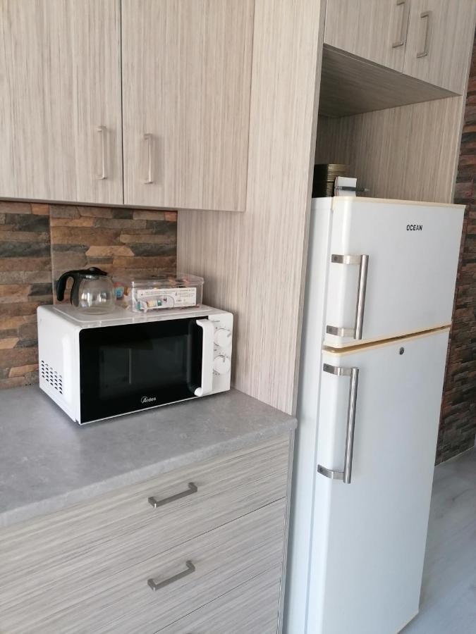 Elenas 1 Bedroom Apartment In Limassol Center מראה חיצוני תמונה